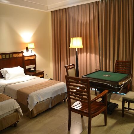 Tianfuyuan Hotspring Hotel Csiunghaj Kültér fotó